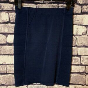BCBGMaxAzria Navy Skirt Size Small